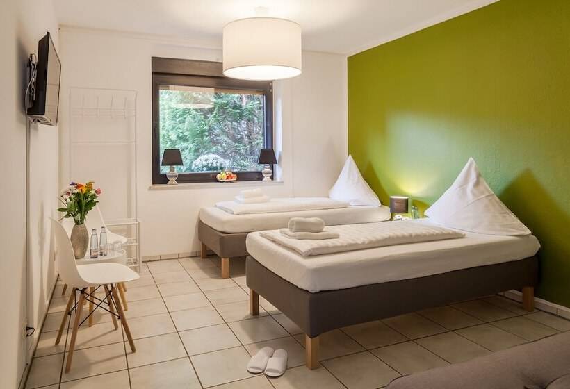 Hostel 2 Hannover Laatzen