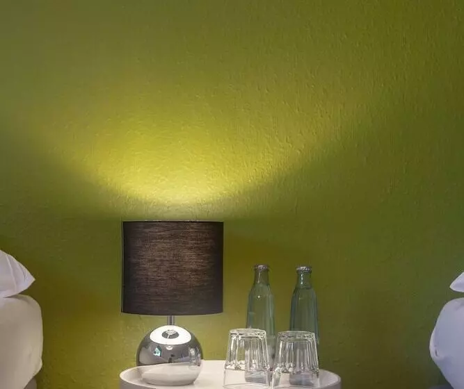 Hostel 2 Hannover Laatzen