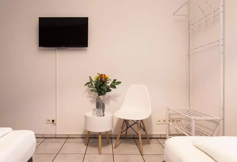 Hostel 2 Hannover Laatzen