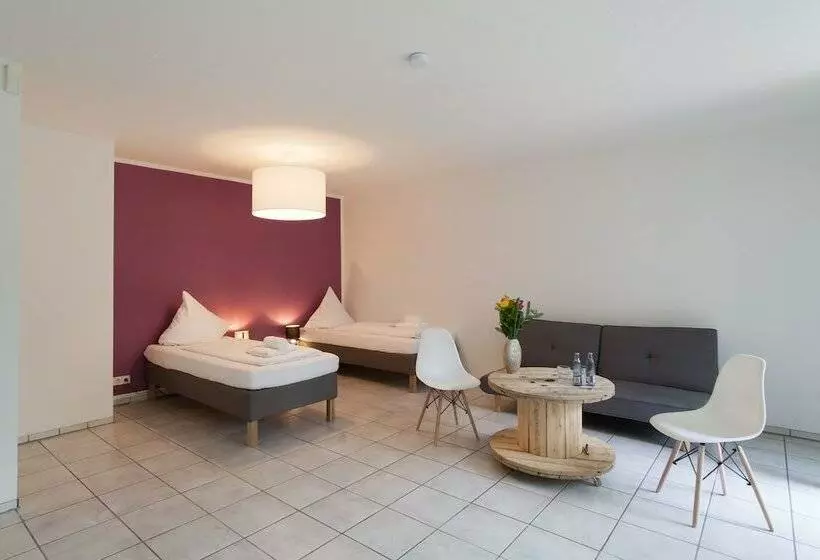 Hostel 2 Hannover Laatzen