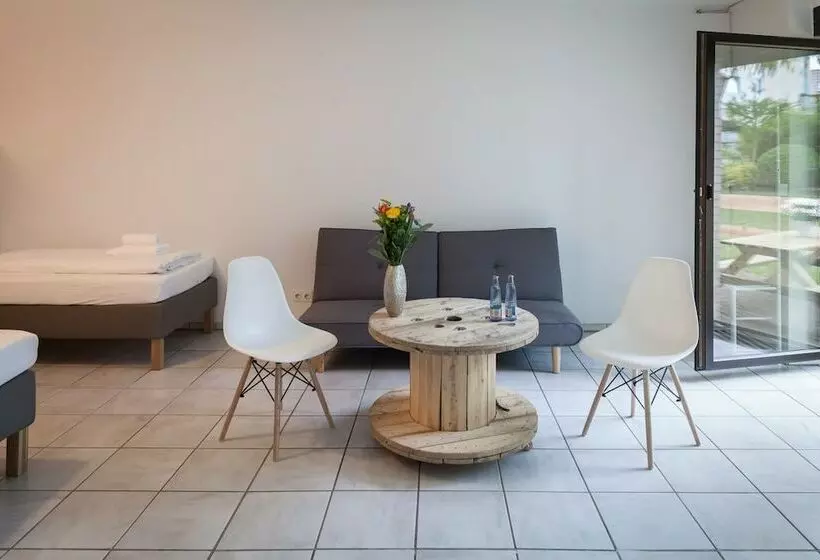 Hostel 2 Hannover Laatzen