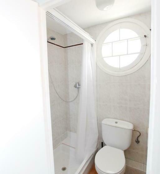 La Casa Del Pi · La Casa Del Pi · House In The City, Next To Barcelona And Beach