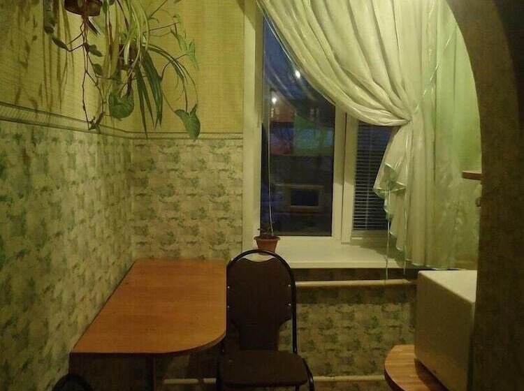 Apartment On 1 Y Pochtovyy Proezd 6a