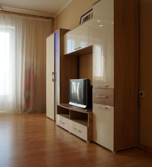 Apartments On Aviatorov 33