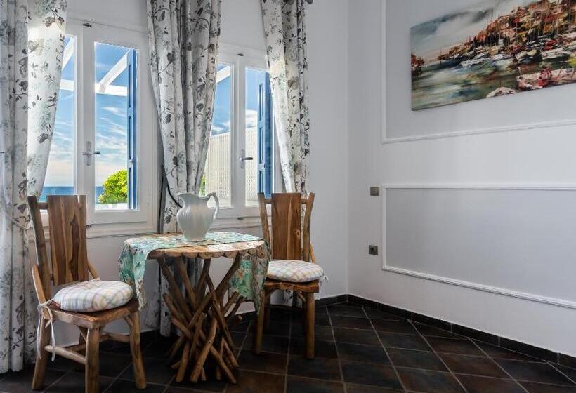 Artemis By Akroploro