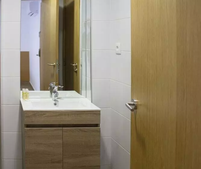 Majatalo Central Suites 3