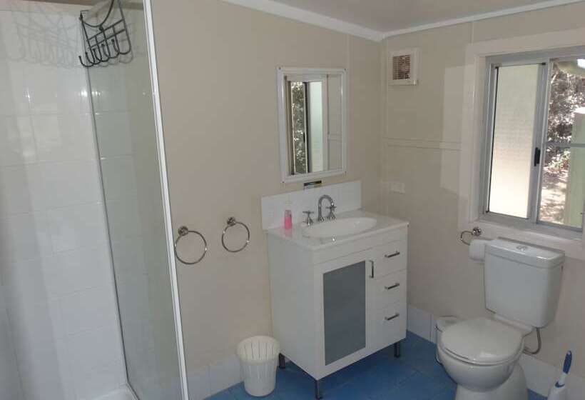 Tuckers Rocks Cottage