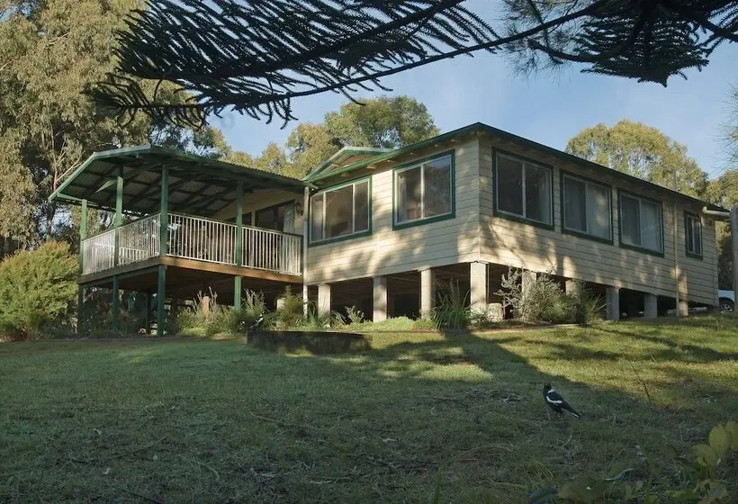Tuckers Rocks Cottage