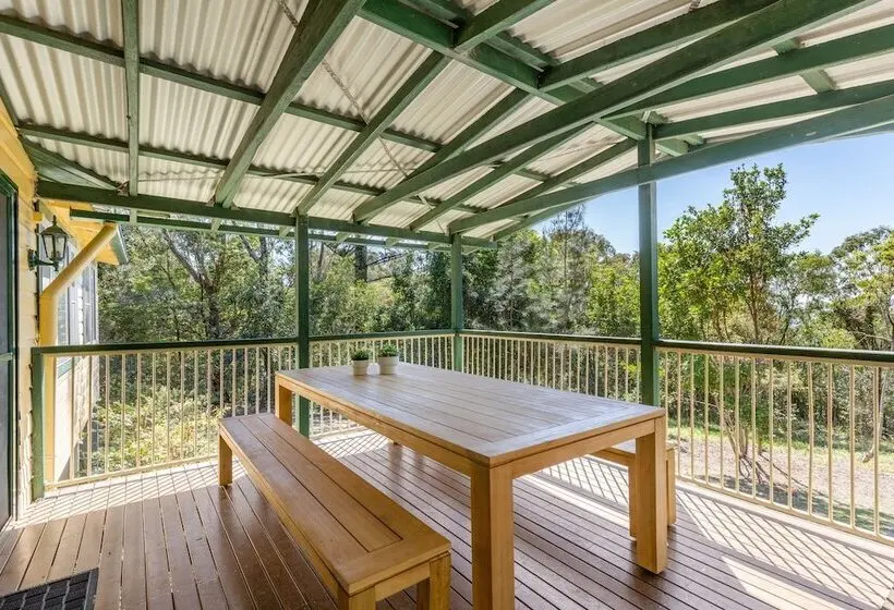 Tuckers Rocks Cottage