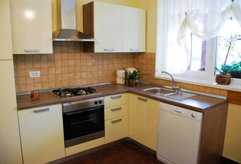 Garden House Matulji