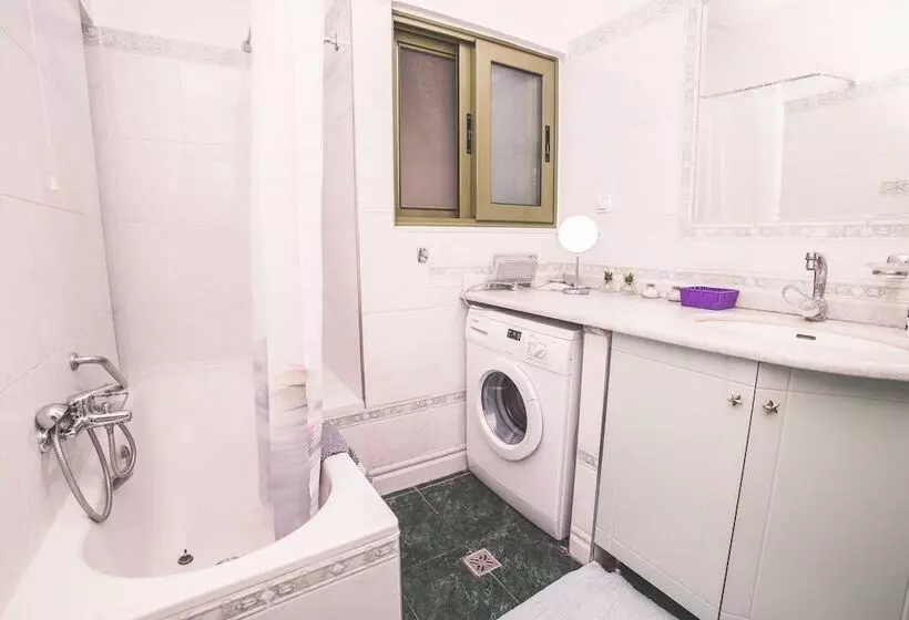 Nefeli City Apartments