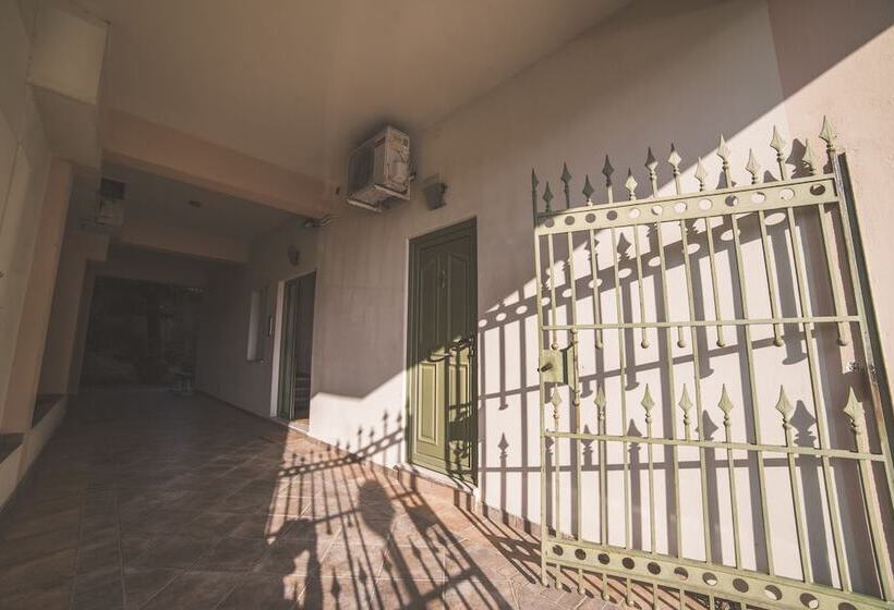 Nefeli City Apartments