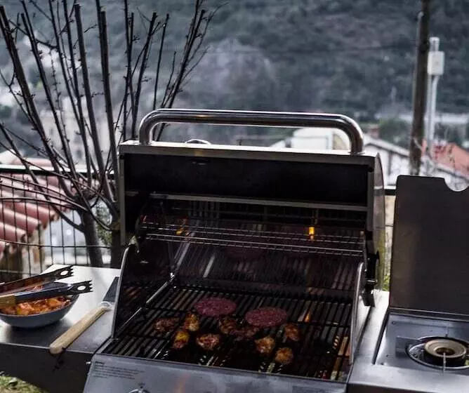 ペンション Casa Les Pomeretes