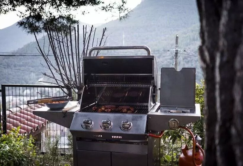 ペンション Casa Les Pomeretes