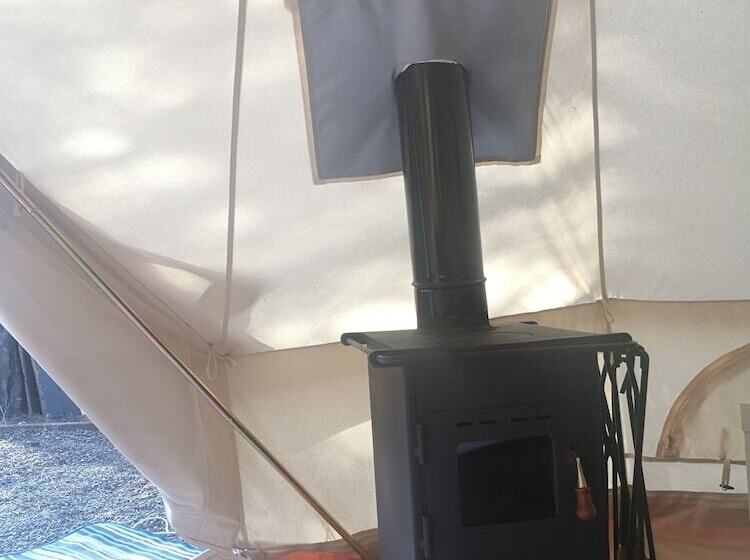 پانسیون Casa Les Pomeretes