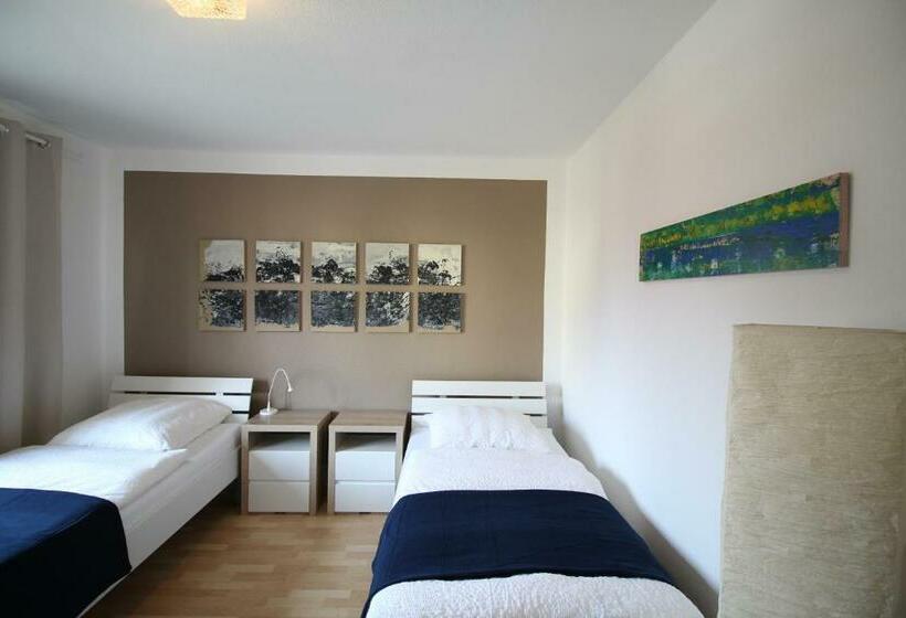 Ferienwohnung Refrath