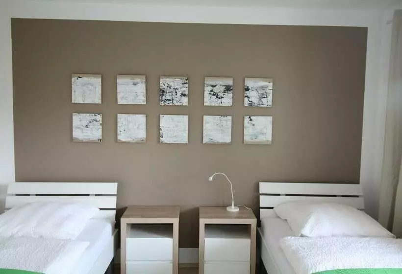 Ferienwohnung Refrath