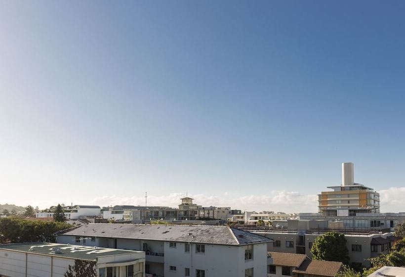 Bondi Beach Spacious Apt, Car Space, Ac And Netflix