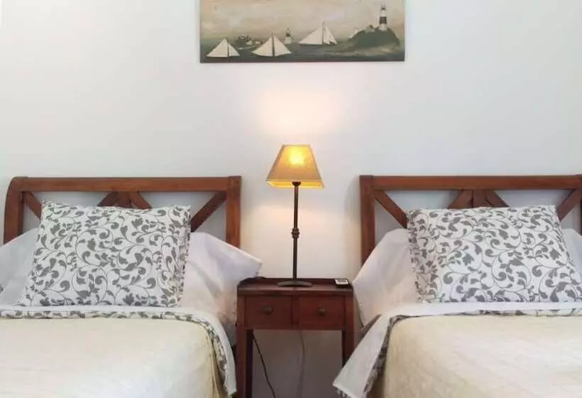 Spacious Family Benahavis Retreat