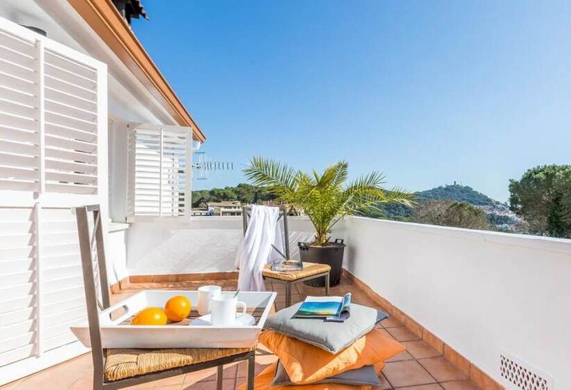 104665 Villa In Lloret De Mar