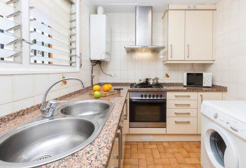 104665 Villa In Lloret De Mar