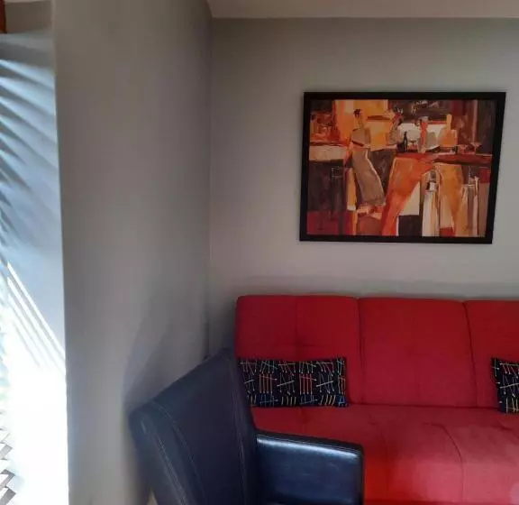 ユースホステル Skellys