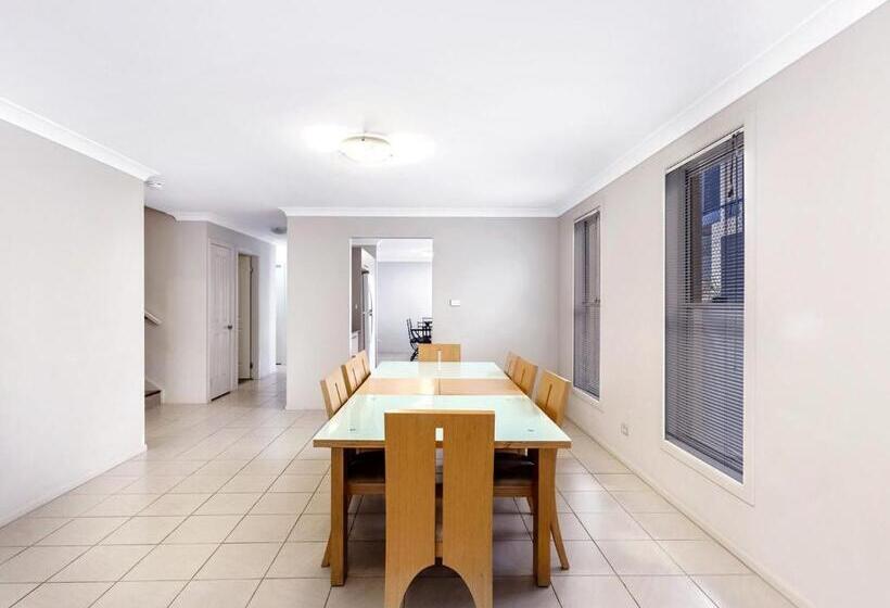 Alida Close 1 Lagoons Estate