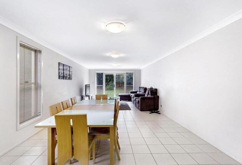 Alida Close 1 Lagoons Estate