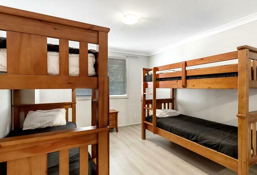 Alida Close 1 Lagoons Estate