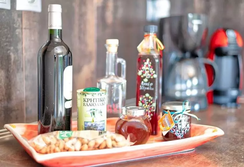 Elegant Maisonette Garden Near Beach