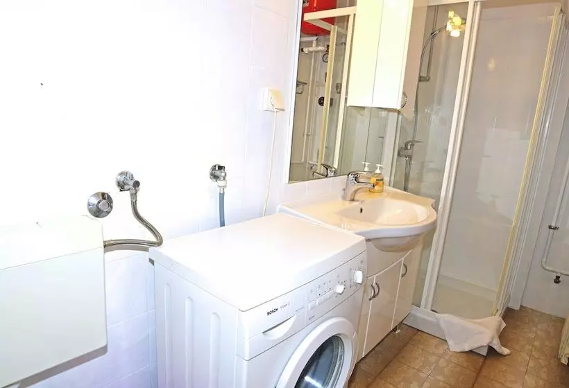 Kuntrada 45 With Heated Pool And Kids Pool