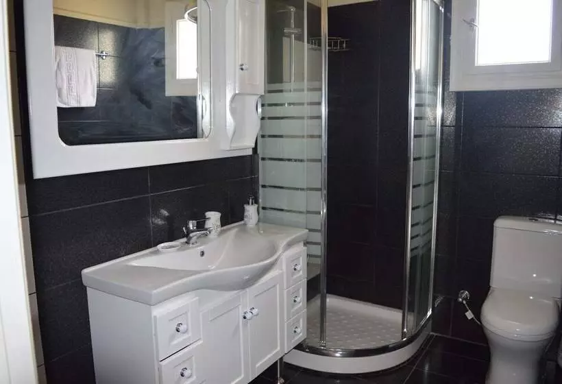 Mel S Apartments