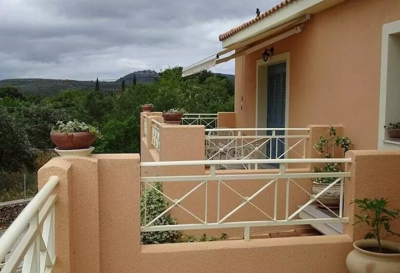 Mel S Apartments