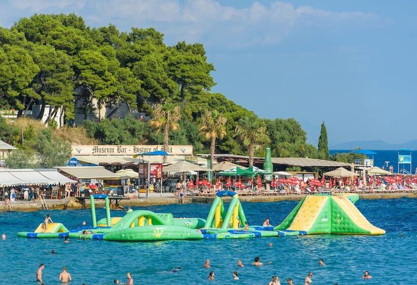 Pensão Best Location Rooms