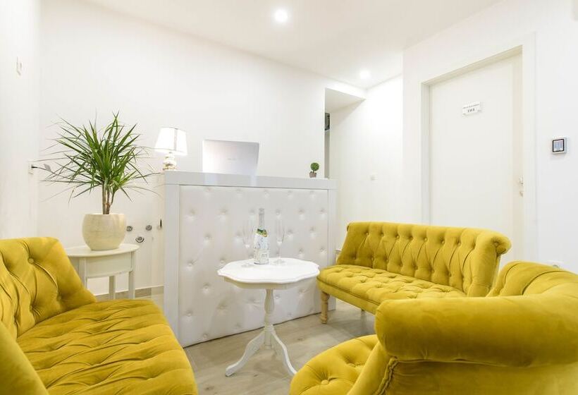 Pensão Best Location Rooms