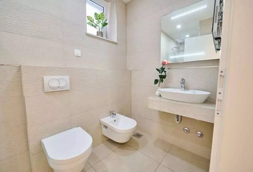 Pensionat Best Location Rooms