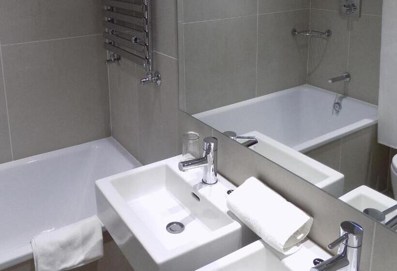 بنسيون Flynns Of Termonfeckin Boutique