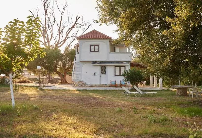 Villa Rania / Zante Drosia