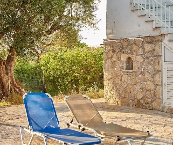 Villa Rania / Zante Drosia