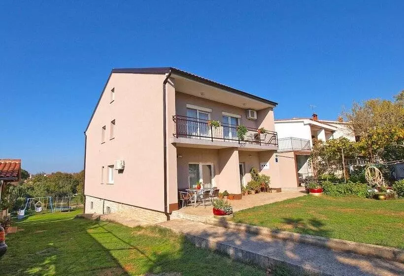 Apartments Silvana 143