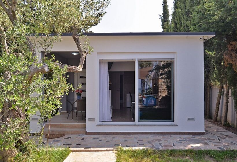 Apartments Volf 1405