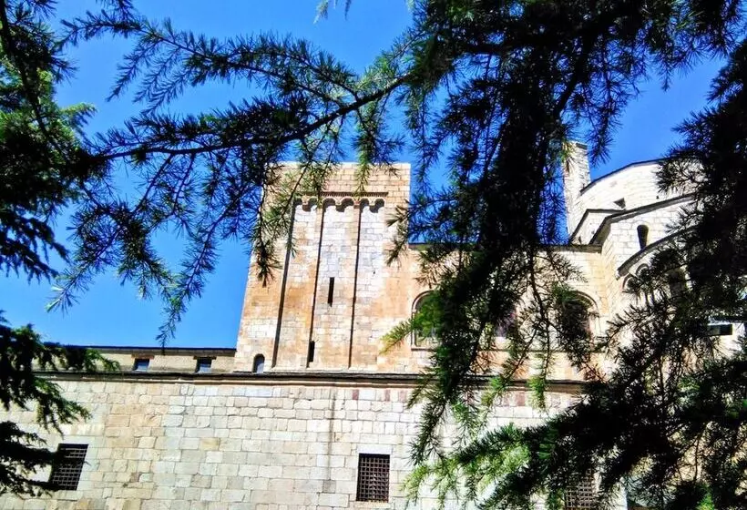 Aamiaismajoitus (B&B) Chalet Rec Dels Noguers