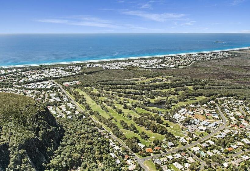 Growder Court 3 Coolum Beach Qld