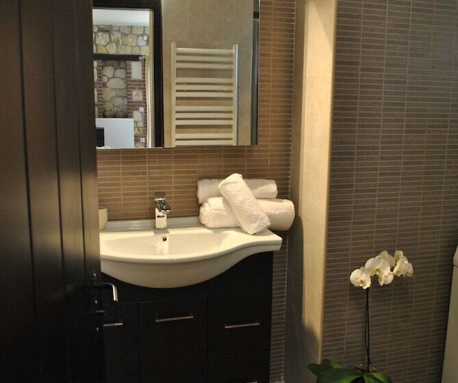 Halkidiki Luxurious Stonehouses