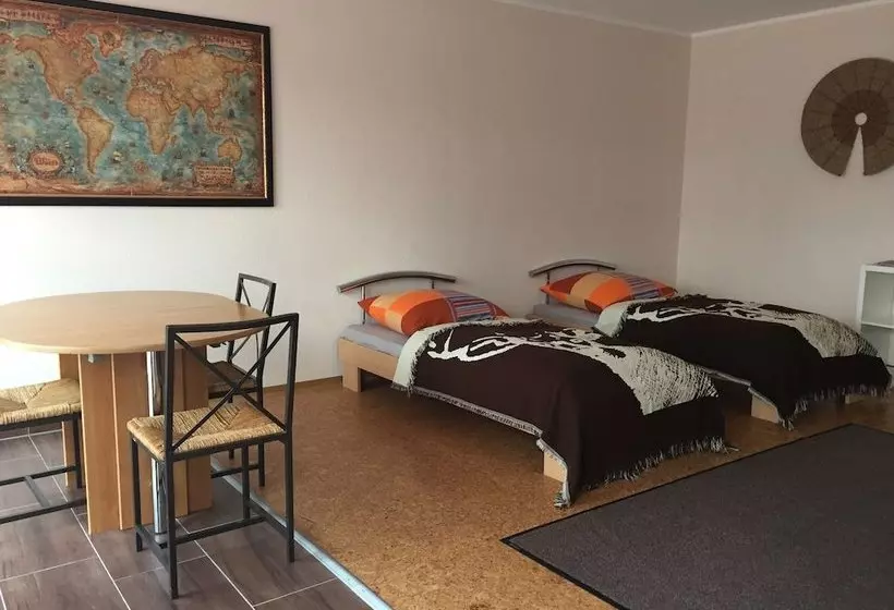 Modern House Gehrden Auf 2 Etagen, Nice Garten, Barbecue, Contactless Check In, Free Parking