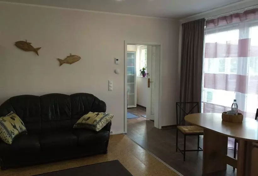 Modern House Gehrden Auf 2 Etagen, Nice Garten, Barbecue, Contactless Check In, Free Parking