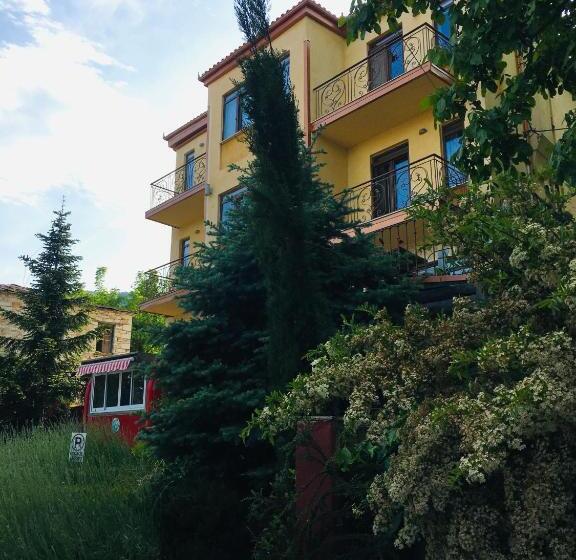 Vaela Hotel Cultural Resort