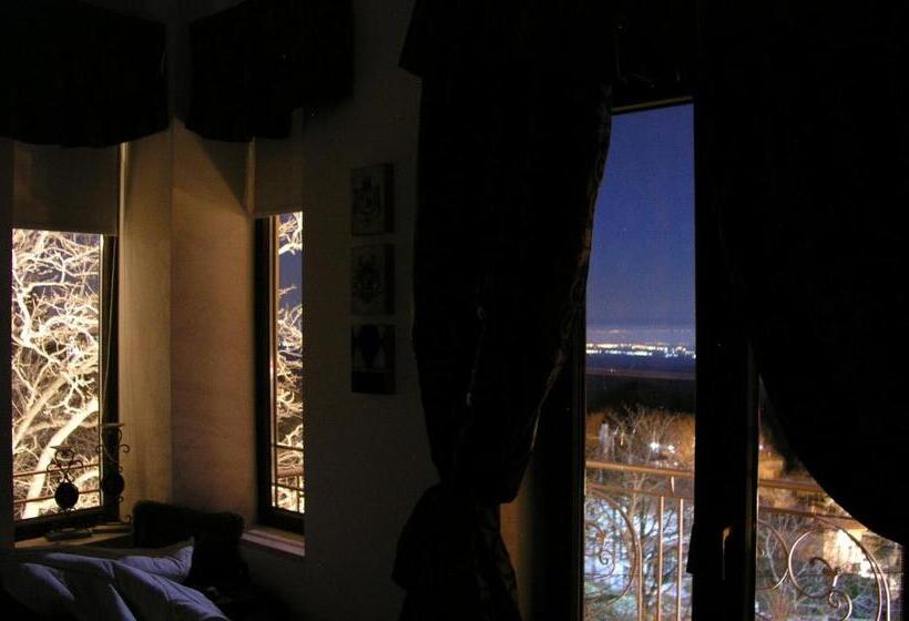 Vaela Hotel Cultural Resort