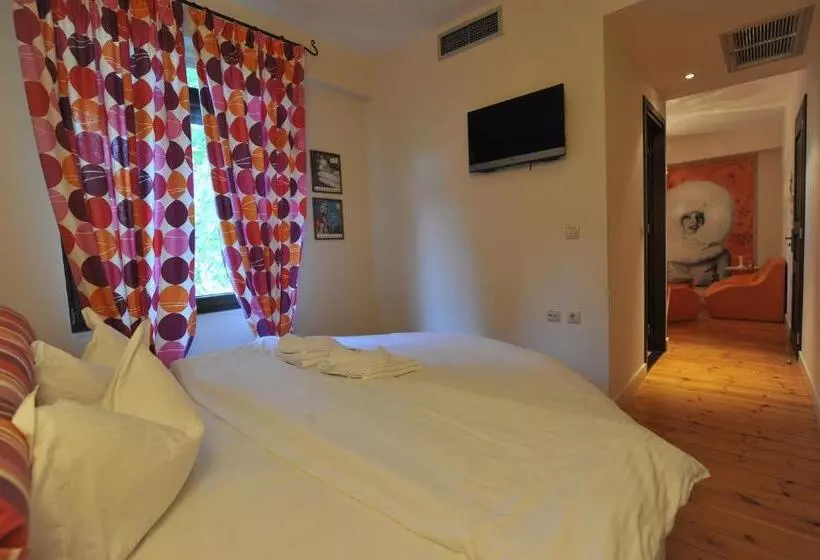 Vaela Hotel Cultural Resort