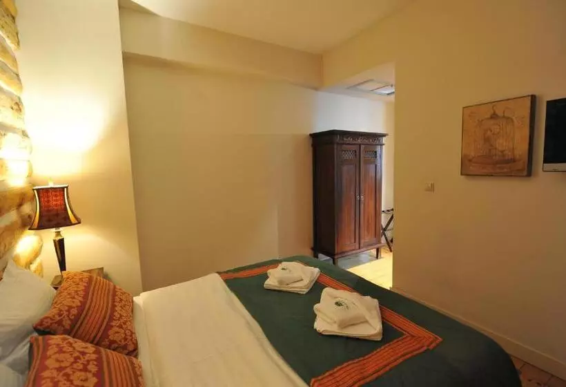 Vaela Hotel Cultural Resort